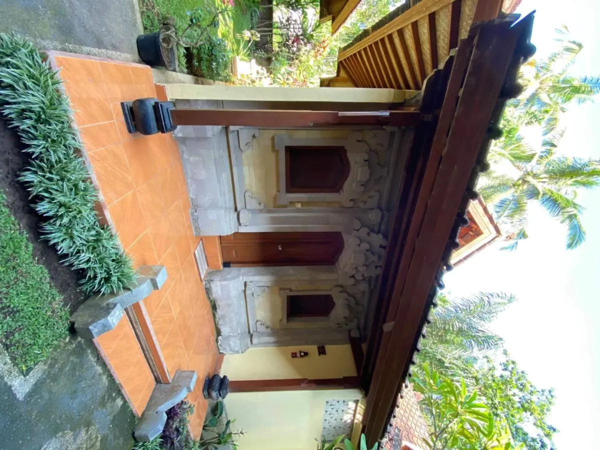 *** Guest house Puri Bebengan Bungalows Ubud  Indonesia